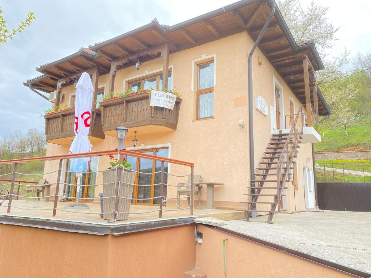 The View Apartment Visoko Esterno foto