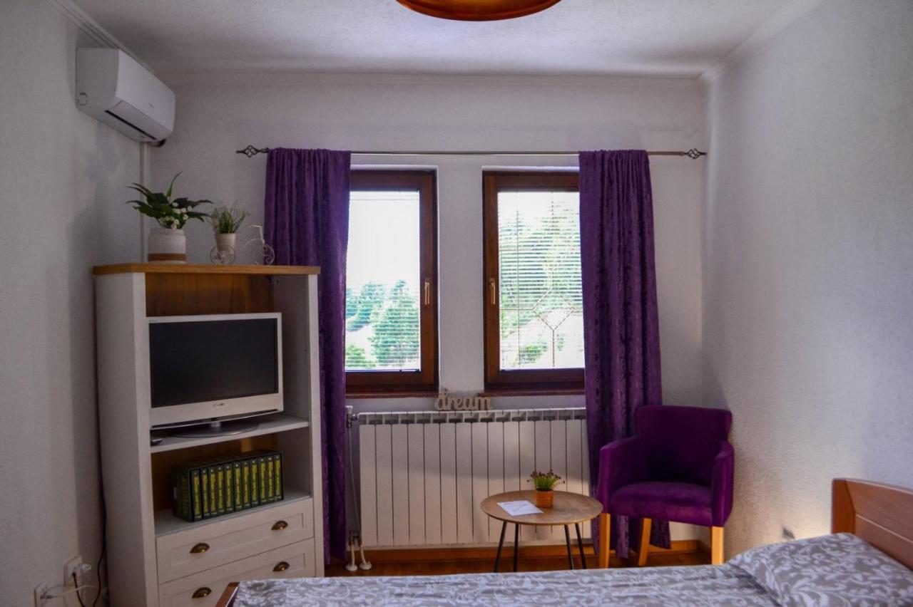 The View Apartment Visoko Esterno foto